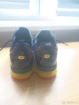 Nike VaporMax - 2