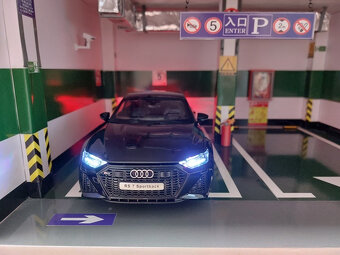 model auta Audi RS7 Sportback + dialkové +svetlá 1:18 - 2