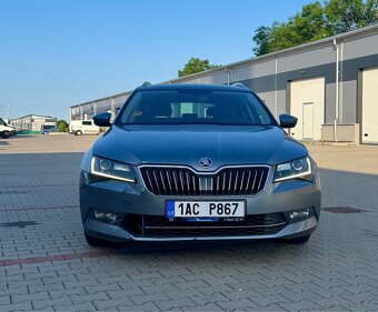 Škoda Superb 2017 DSG - 2