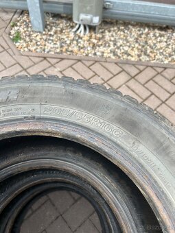 Zimní pneu 205/65r16C - 2