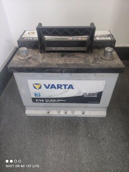 Prodám novou autobaterii - 2