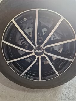 Kola Nissan Qashqai - 2