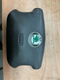 Airbag řidiče škoda Octavia 1 - 2