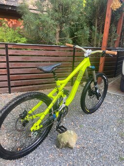Celoodpružené kolo Commencall Supreme Freeride 01 (26”) - 2