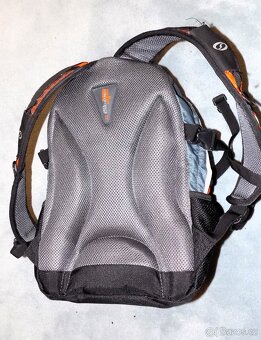 Batoh Loap daypack Cruiser 23L 2 v 1 - 2