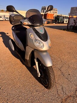 2008 PIAGGIO CARNABY 125 ES, naj. 5500 km, po servisu - 2