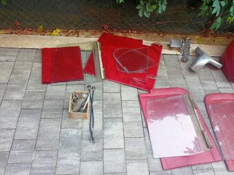 Přední, zadní a boční okna z Jaguaru S-type - 2