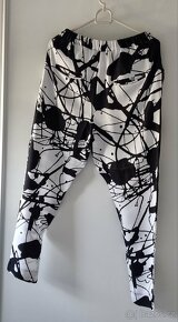 Dámské kalhoty Desigual - 2