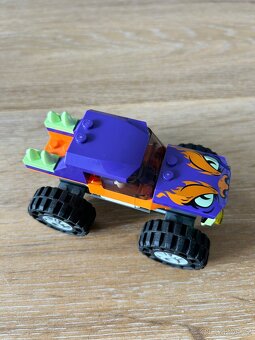 Monster truck - 2