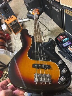 Koupim combo Ampeg 10” za 3500 - 2