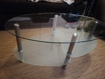 prodám konferenční stolek - 2