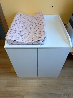 Prebalovaci komoda - 2