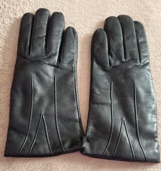 Prodám dámské kožené rukavice - 2