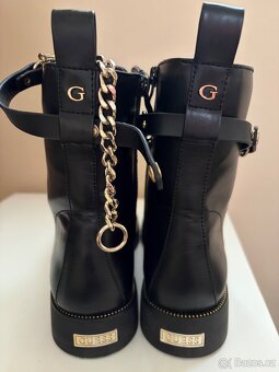 GUESS kotníkové boty - 2