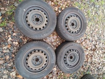 Sada plechových kol 5x114.3 s pneu 195/65 R15 - 2