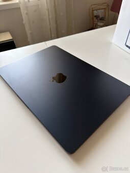 MacBook Air 13" M2, 256gb v TOP stavu - 2