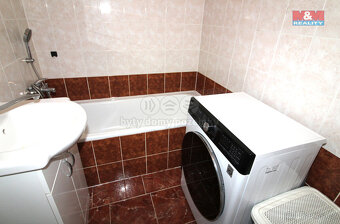 Pronájem bytu 1+1, 43 m², Cvikov, ul. Sídliště - 2