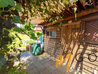 Prodej chaty se slunnou zahradu a vlastním pozemkem 345m2, Ú - 2