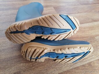 Gumáky Decathlon 33/34 nové - 2