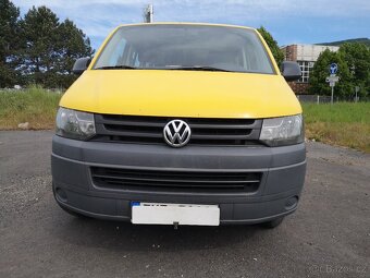 VOLKSWAGEN TRANSPORTER T5 9.MÍST 2.0TDi 75KW 2010 - 2