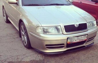 Lipo pod nárazník na Skoda Octavia 1 RS - Černý Lesk - 2