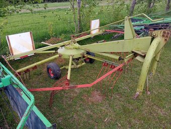 Shrnovač nahrabovač sena CLAAS - 2