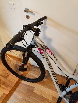 Specialized Jett 29" (dámské horské kolo) na 155-178 cm - 2