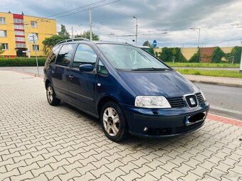 Seat Alhambra R.V.2009 1.9.85kw 4X4 6Q manuál  Nová STK - 2