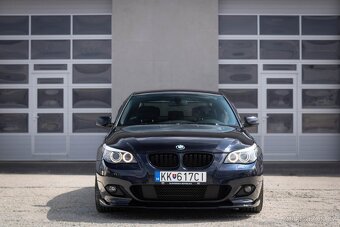 BMW Rad 5 530 xi A/T - 2