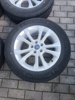 311. Originál ALU kola Ford (Kuga) 5x108 R17 s TPMS - 2