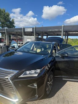 Lexus RX450H (hybrid) - 2