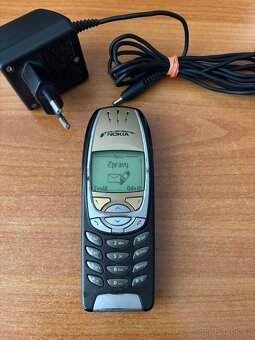Nokia 6310 - 2