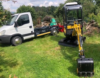 Iveco Daily hák, kontejner, bagr 1 a 2 tuny, přívěs - 2