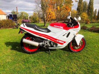 Honda CBR 600F, 25kw, původní lak i stav - 2