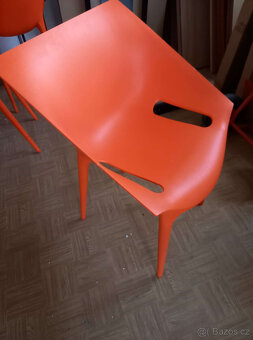 ATYPICKÉ ŽIDLE ORANŽOVÉ 3X - 2