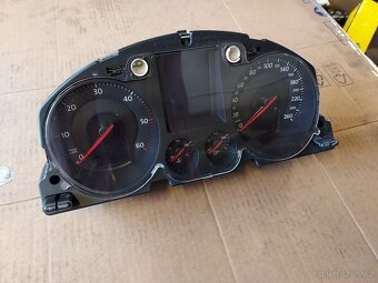 tachometr VW Passat B6 - 2