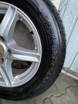 Alu kola R15x114,3 letní pneu 195/65/15 - 2