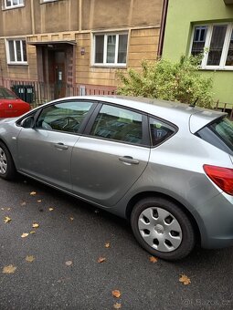 Opel Astra 1.4, 2010 - 2