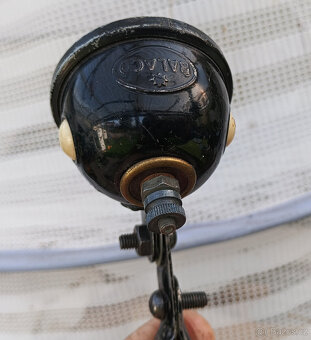 zadní odrazka - stop lampa - 2