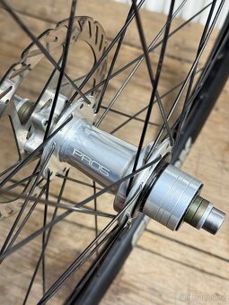 Zadní Kolo 26” s Nábojem Hope PRO 5 - 2