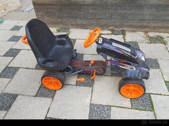 Prodám šlapací čtyřkolku NERF - 2