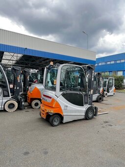 Still RX60-25 elektrický čelní VZV - 2