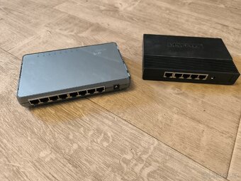 Switche viz foto - 2