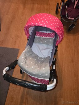 Kočárek pro panenku + autosedačka - 2