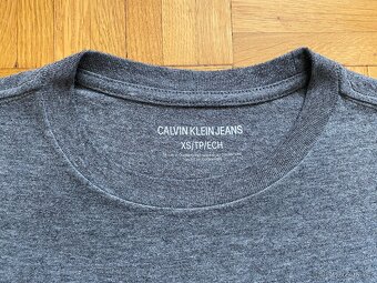 Pánské triko Calvin Klein vel. S - 2