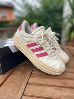 Dámské adidas nové - 2