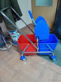 Úklidový vozík carol - 2