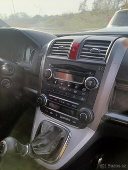 Rozpredam Honda CRV 2.2Cdti 103kw 2007 - 2