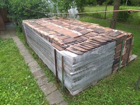 Střešní tašky - BOBROVKY - 100 LET STARÉ - 2