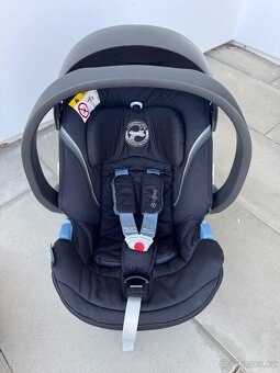 Autosedačka Cybex Aton 5 + isofix báze - 2